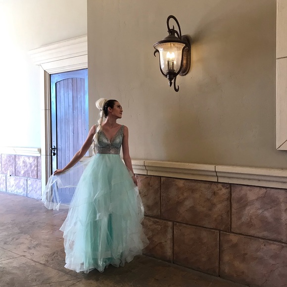 COYA Collection Stunning Dress - Picture 7 of 8